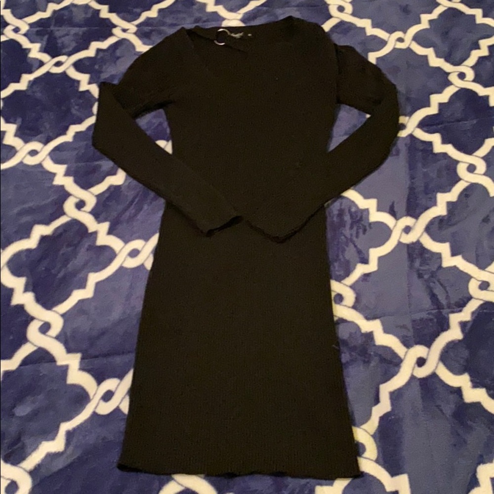 fitted black dress